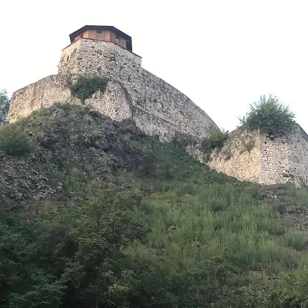 Kuzmanovic Stan Na Dan * Doboj
