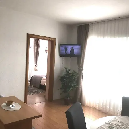 Apartment Kuzmanovic Stan Na Dan